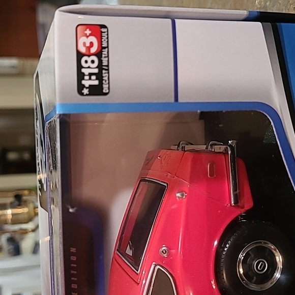 1971 Datsun 240Z maisto Special Edition - Picture 3 of 4